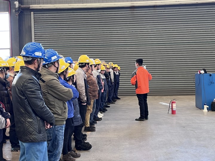 106f0686-6637-4c70-a794-3f69b8a3b6ae