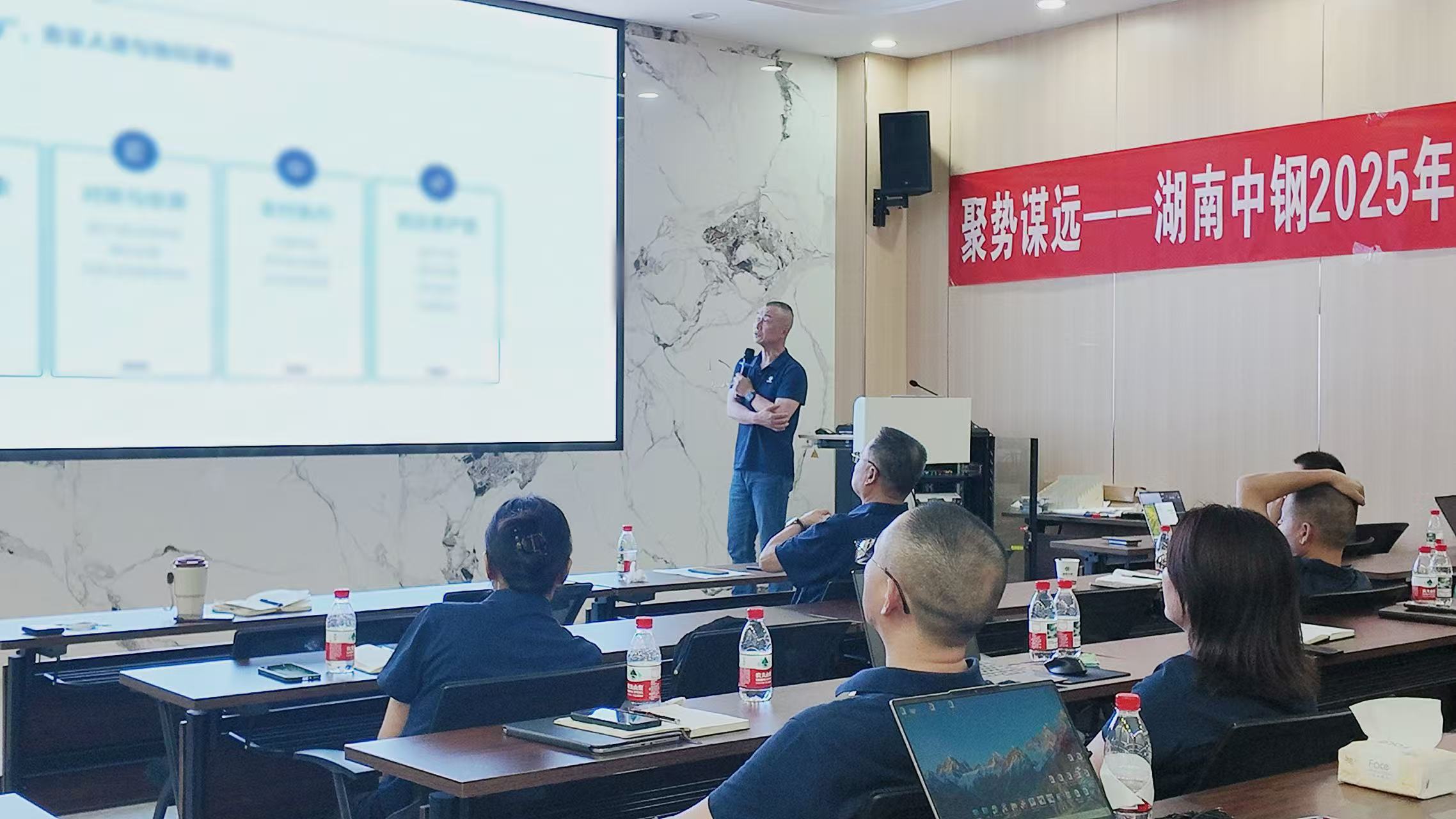 696cd0e5-76ab-4a60-8431-50015756ee04