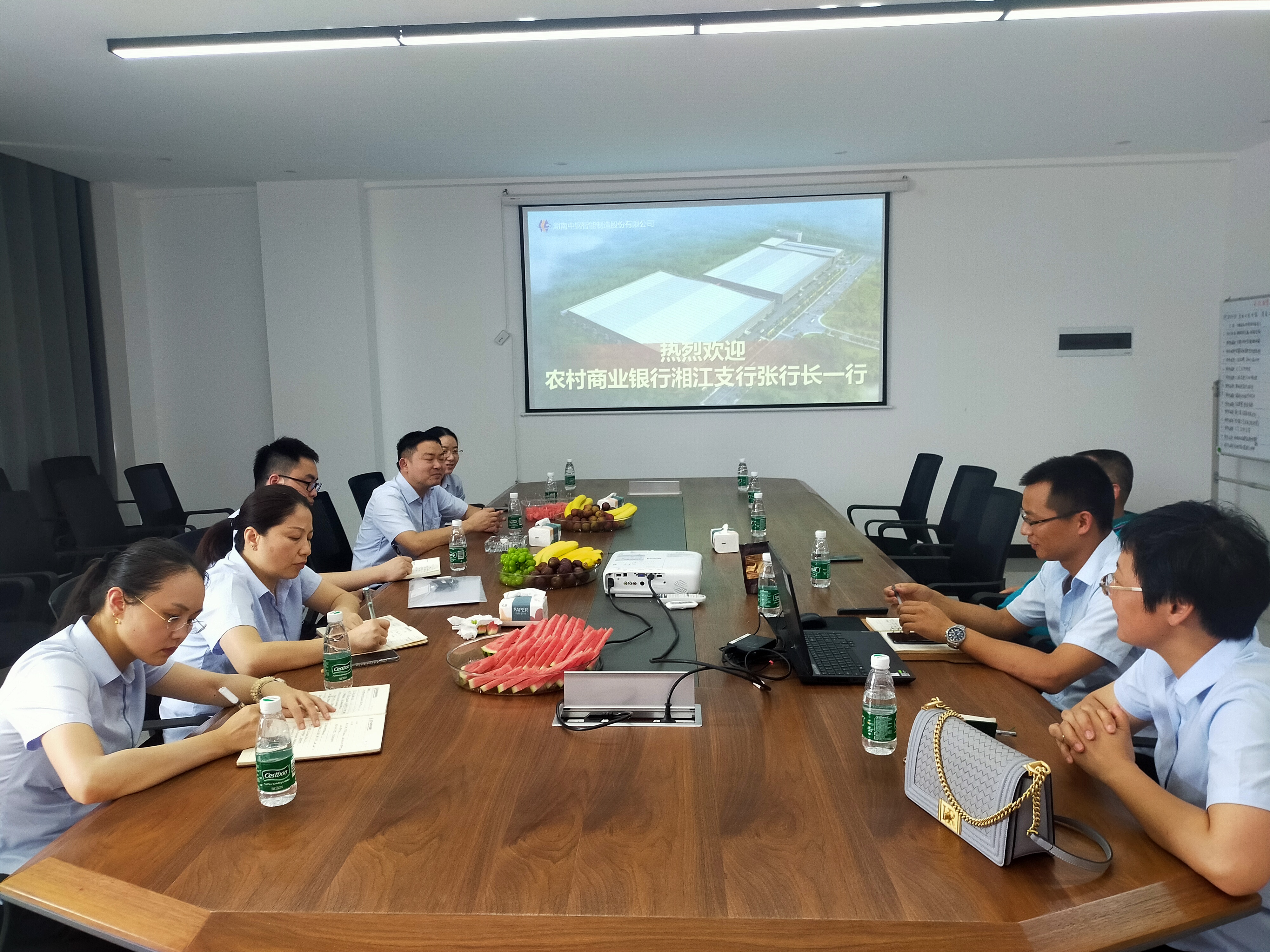 8c53af89-7dee-4e74-9a0d-9cf748470aaa