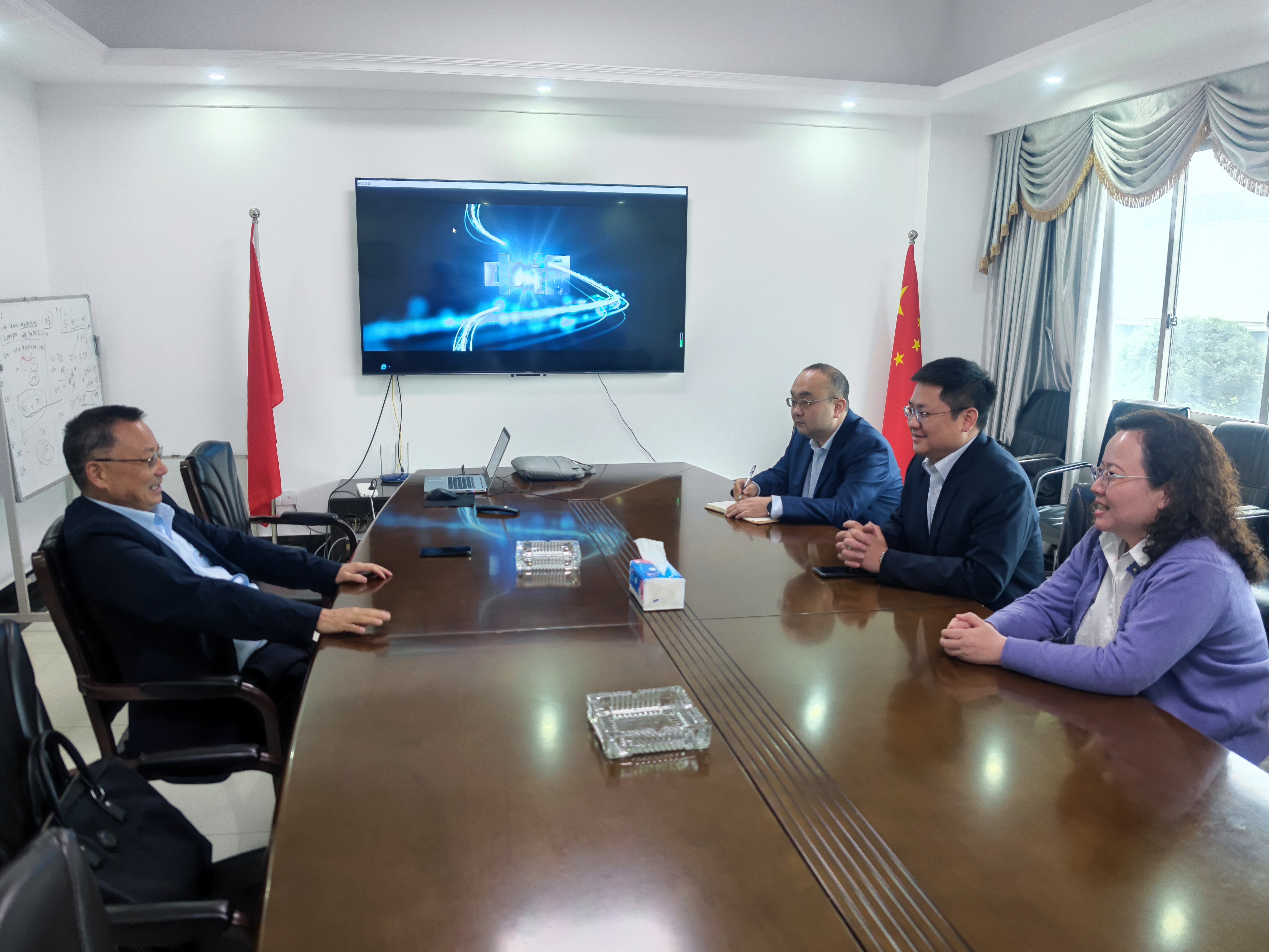 a018f3a0-cf75-4362-93b0-ca74a32fbc01